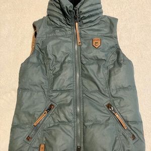 Naketano XL Vest